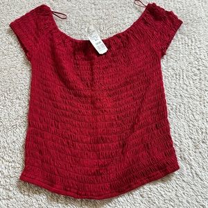NWT M/L red top